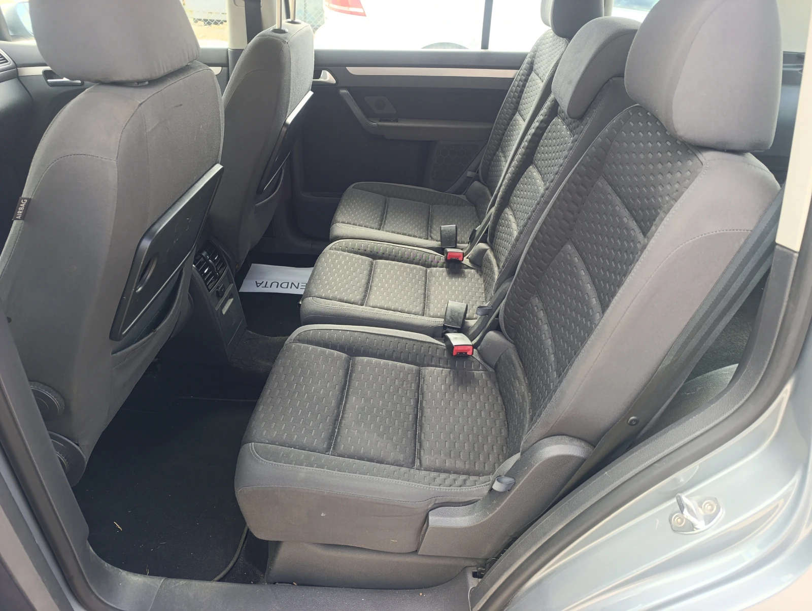 VW Touran 2.0TDI 1, 9TDI, снимка 9 - Автомобили и джипове - 53806795