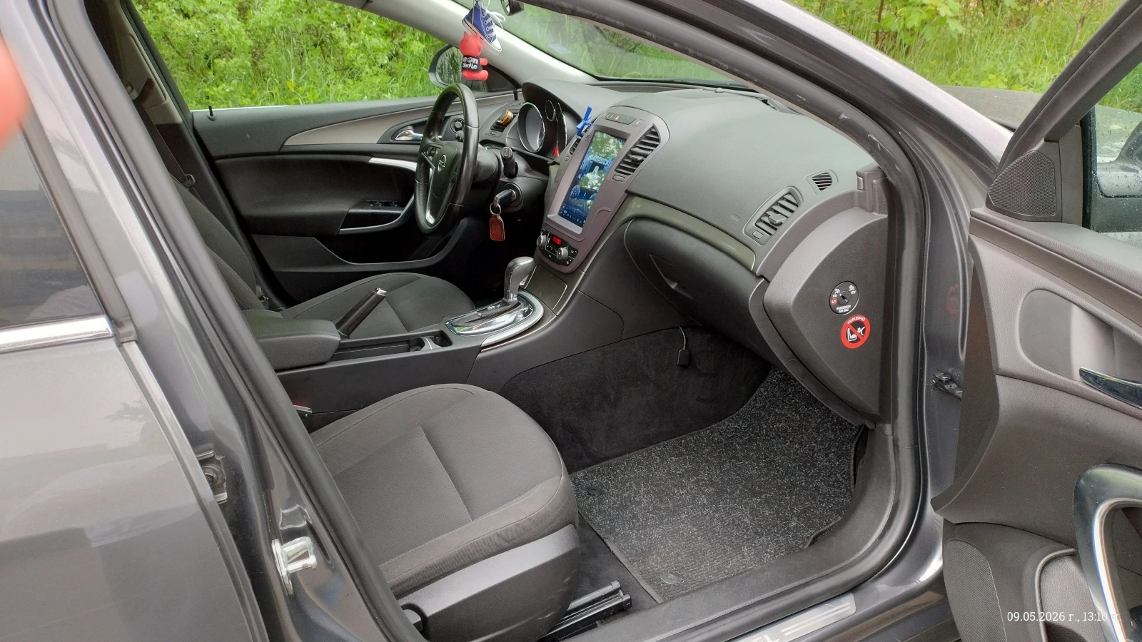 Opel Insignia, снимка 13 - Автомобили и джипове - 54486095