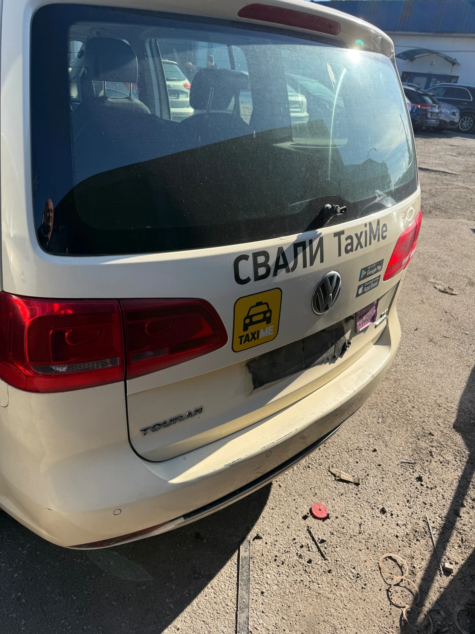 VW Touran, снимка 5 - Автомобили и джипове - 54547197
