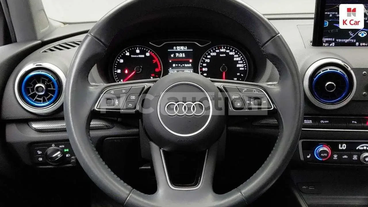 Audi A3 40TFSI| КАМЕРА| ПОДГРЕВ| ШИБЕДАХ| ВКЛ.ТЕХНОТЕСТ, снимка 6 - Автомобили и джипове - 54914234