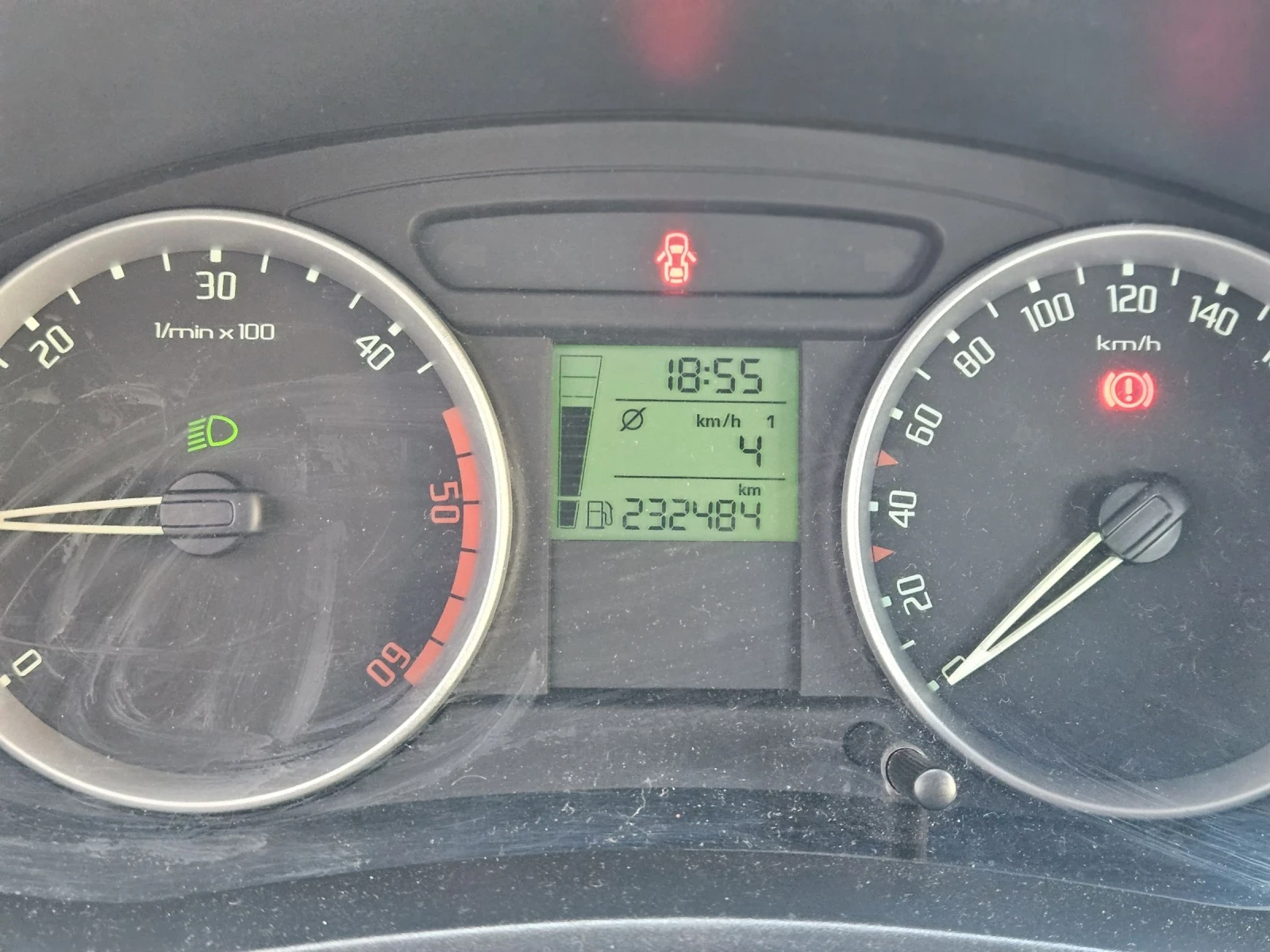 Skoda Roomster, снимка 15 - Автомобили и джипове - 55210983