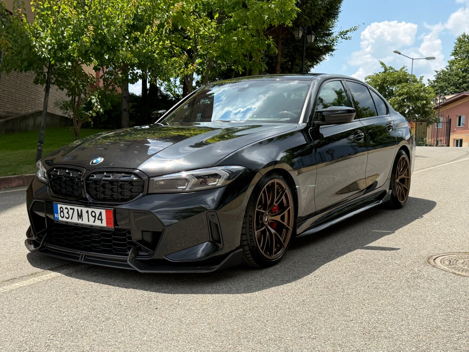 BMW 340 Carbon Edition