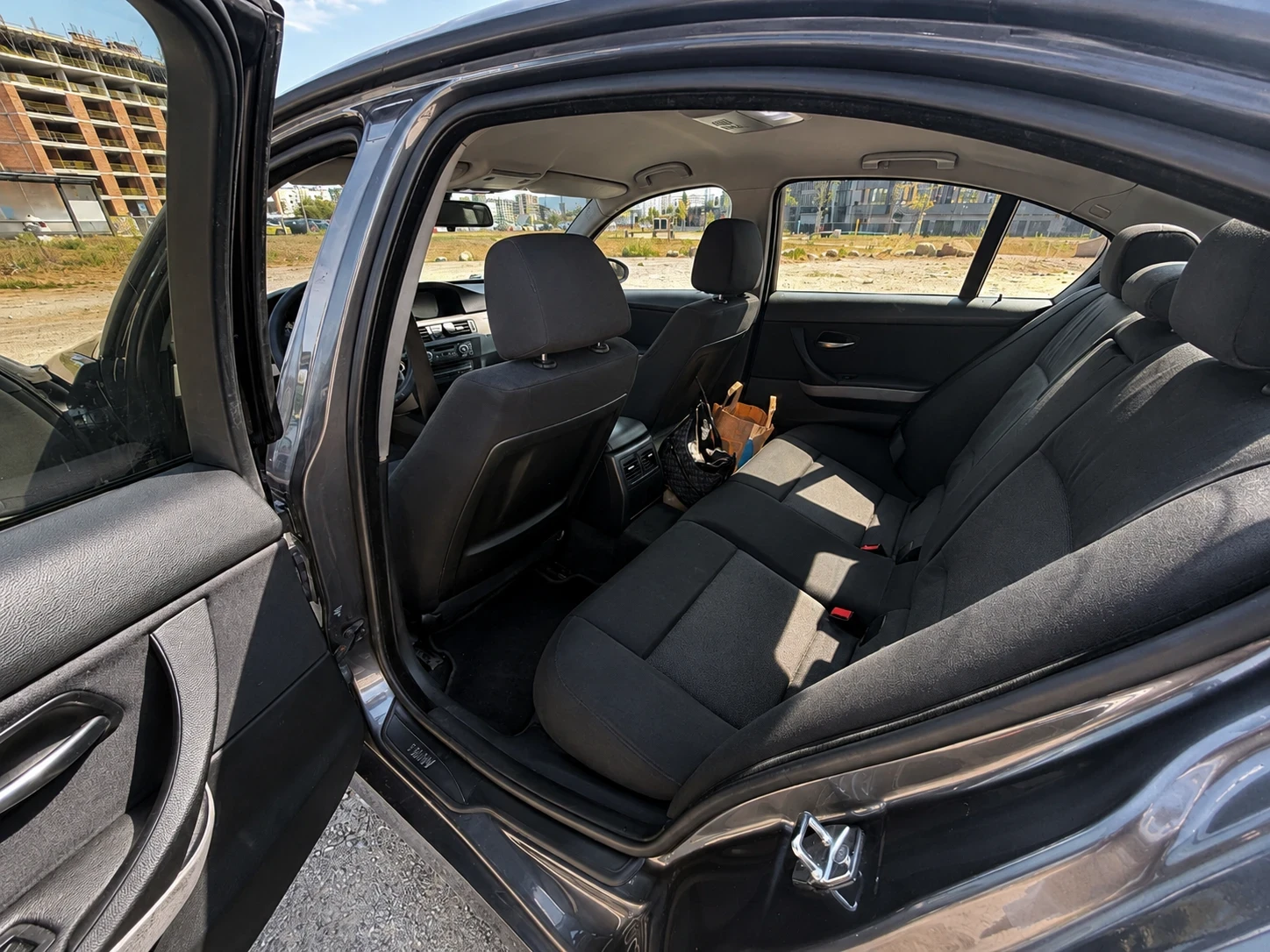 BMW 320, снимка 7 - Автомобили и джипове - 55781205