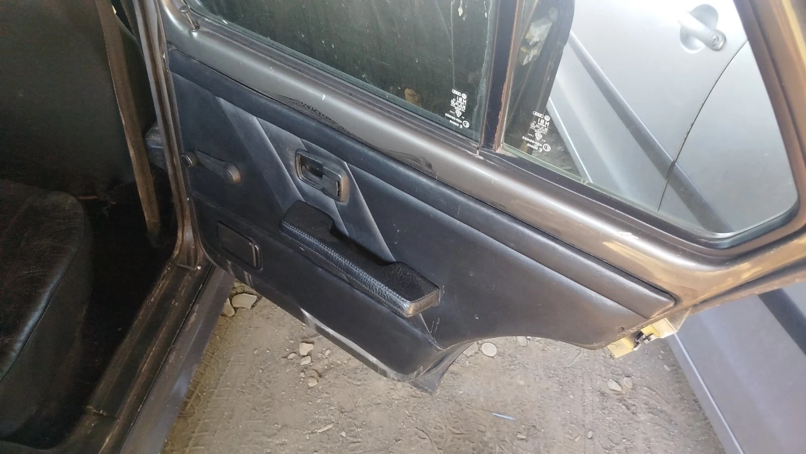VW Golf mk1 1.8 GTI, снимка 7 - Автомобили и джипове - 56080405