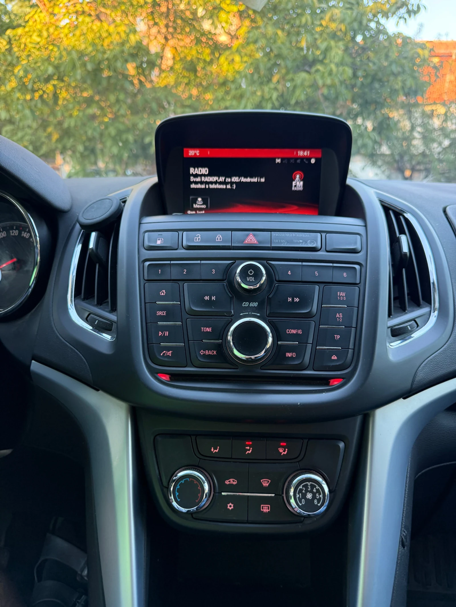 Opel Zafira, снимка 6 - Автомобили и джипове - 56120391
