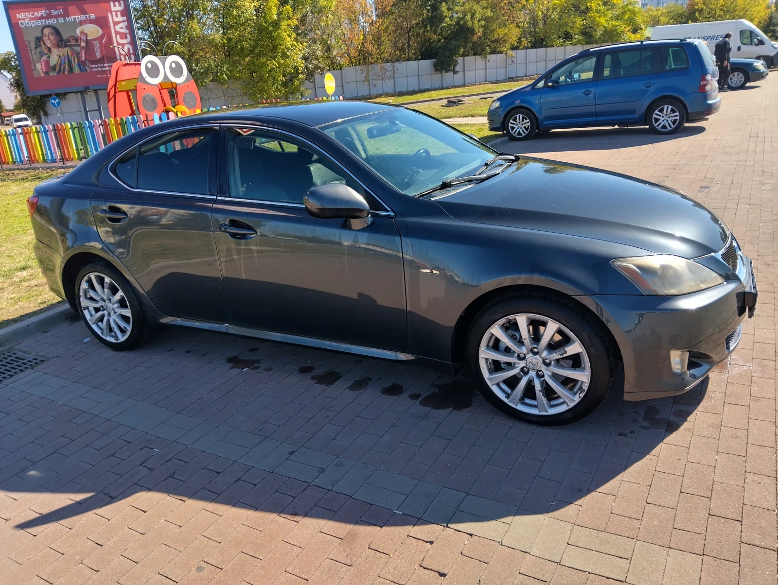 Lexus IS 220d, снимка 3 - Автомобили и джипове - 56359277