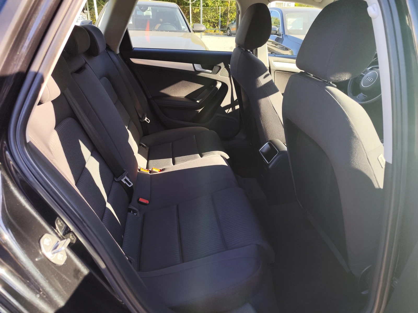 Audi A4 2.0TDi/A��������/LED/XENON/�������� ������/150�.�. | Mobile.bg � ����������� 10