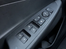 Hyundai Tucson * Preferred AWD | CLEAN CARFAX | SAFETY CERTiFIED  - 30250 лв. / 15466.58 € - 39718380 13