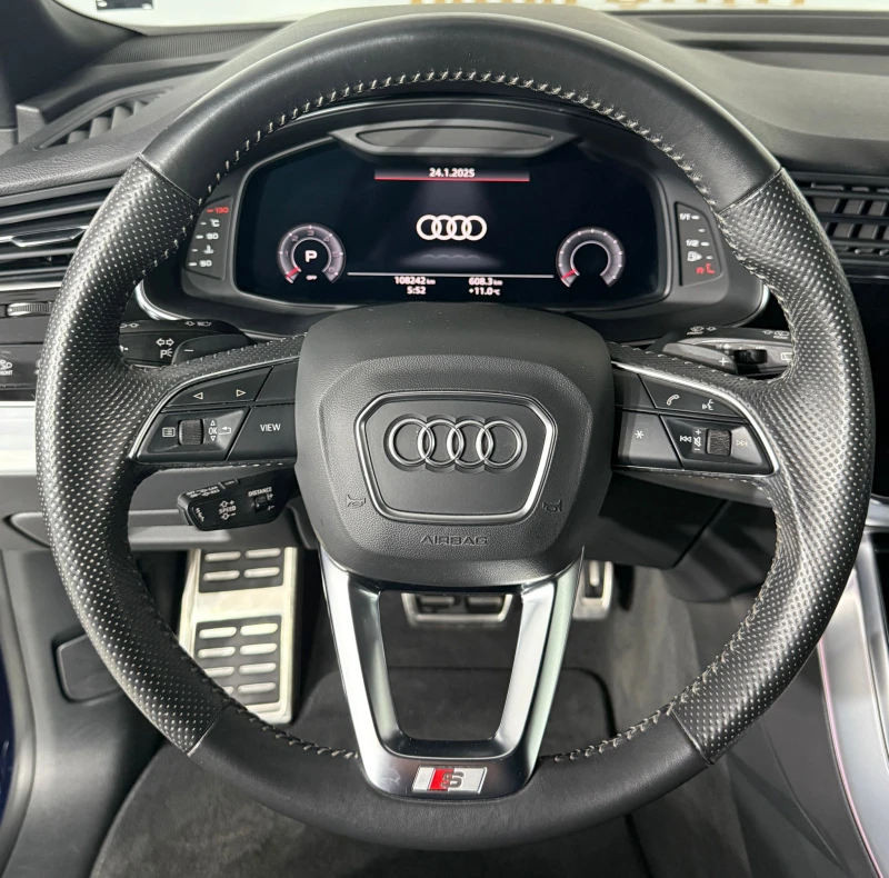 Audi Q8 50 TDi Quattro* 2xS-line* Pano* HuD* Matrix, снимка 13 - Автомобили и джипове - 48807608