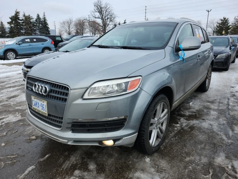 Audi Q7 4.2 V8* Панорама* ТВ* Канада , снимка 1 - Автомобили и джипове - 49021811