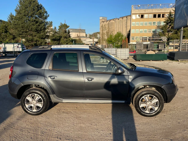Dacia Duster 1.5dci-4x4-TOP, снимка 4 - Автомобили и джипове - 50219748