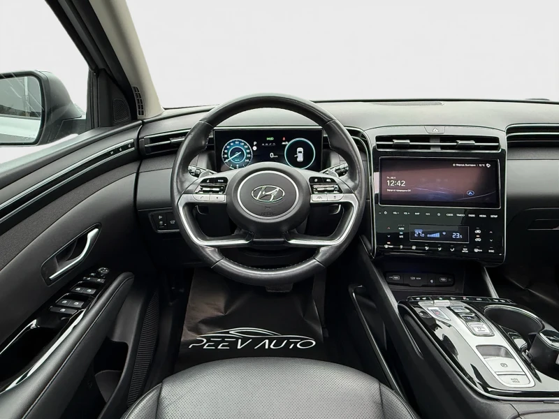 Hyundai Tucson, снимка 9 - Автомобили и джипове - 52579171