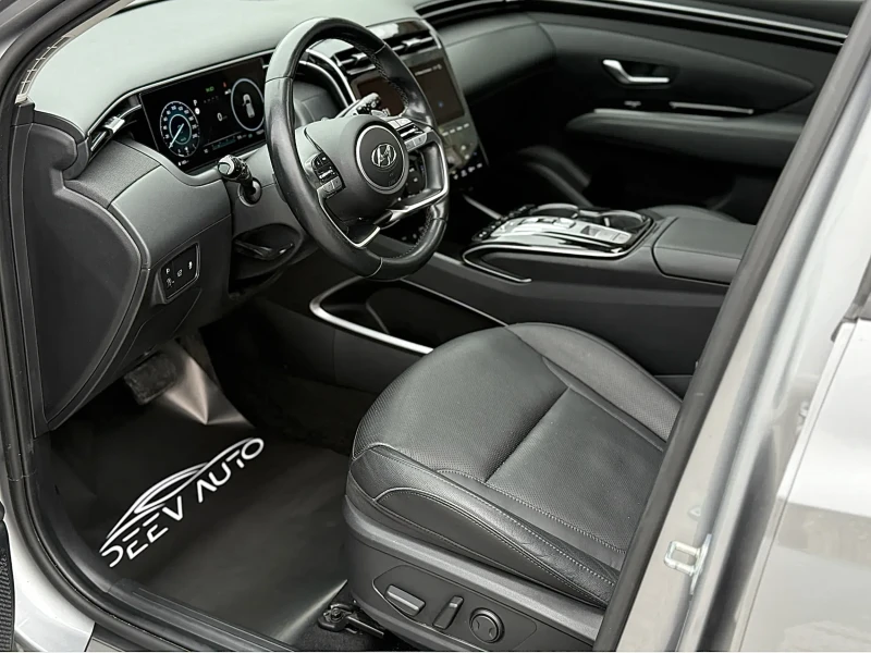 Hyundai Tucson, снимка 11 - Автомобили и джипове - 52579171