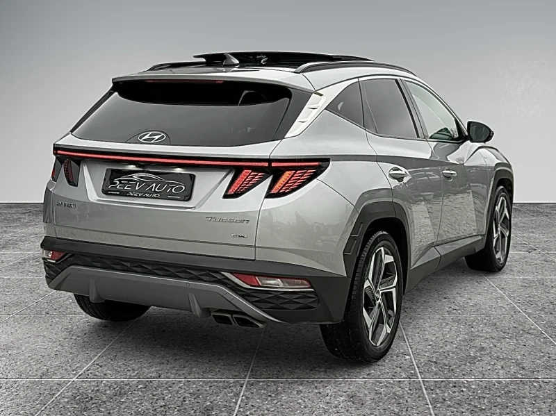Hyundai Tucson, снимка 8 - Автомобили и джипове - 52579171