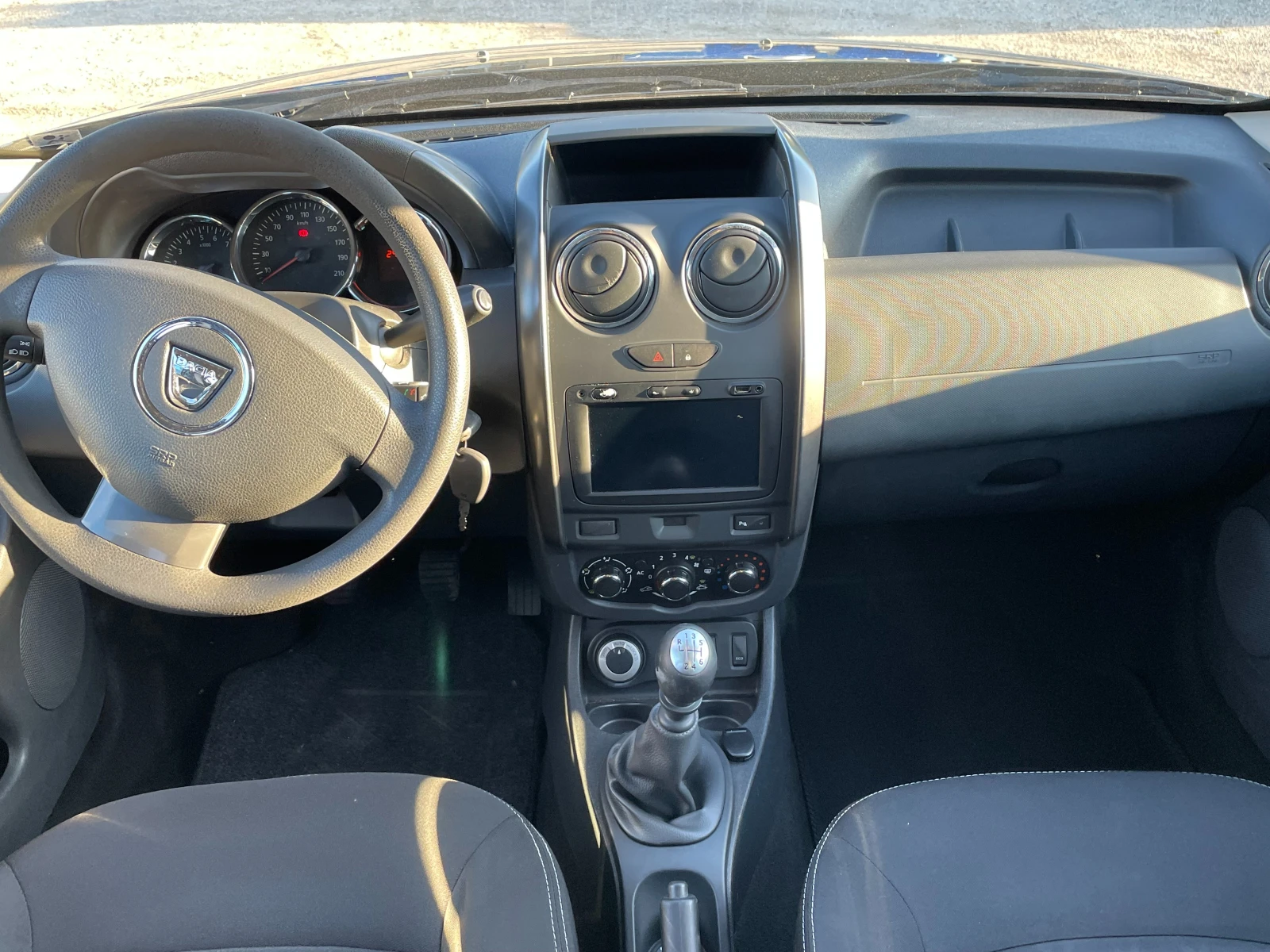 Dacia Duster 1.5dci-4x4-TOP | Mobile.bg — изображение 11