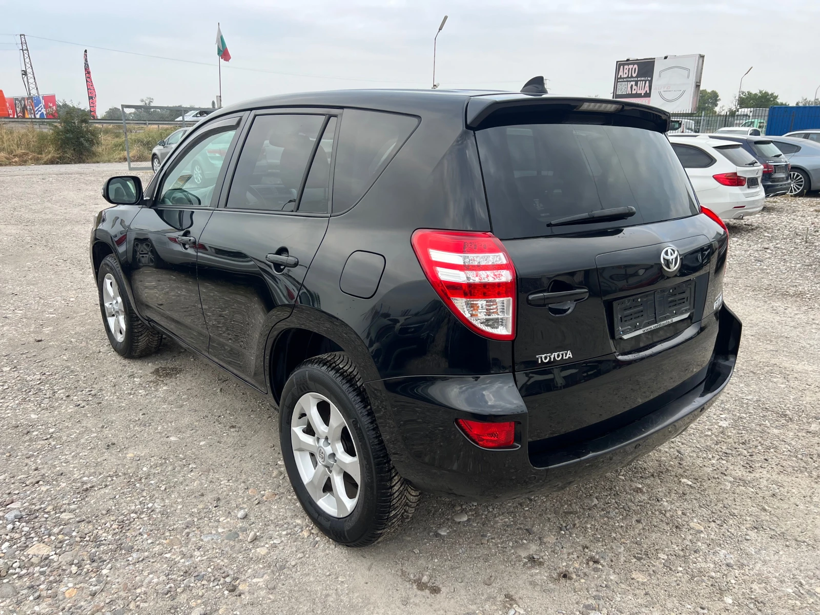 Toyota Rav4 2.2 D4D - изображение 7