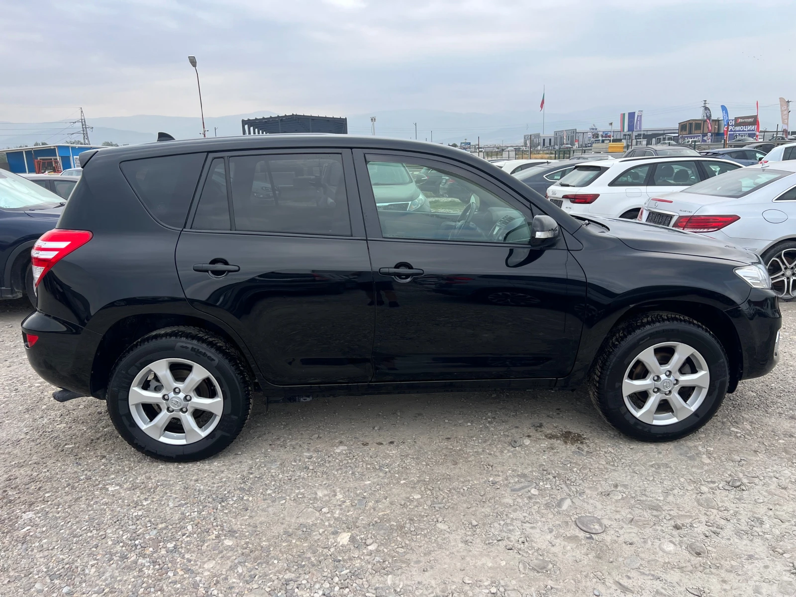 Toyota Rav4 2.2 D4D - изображение 4