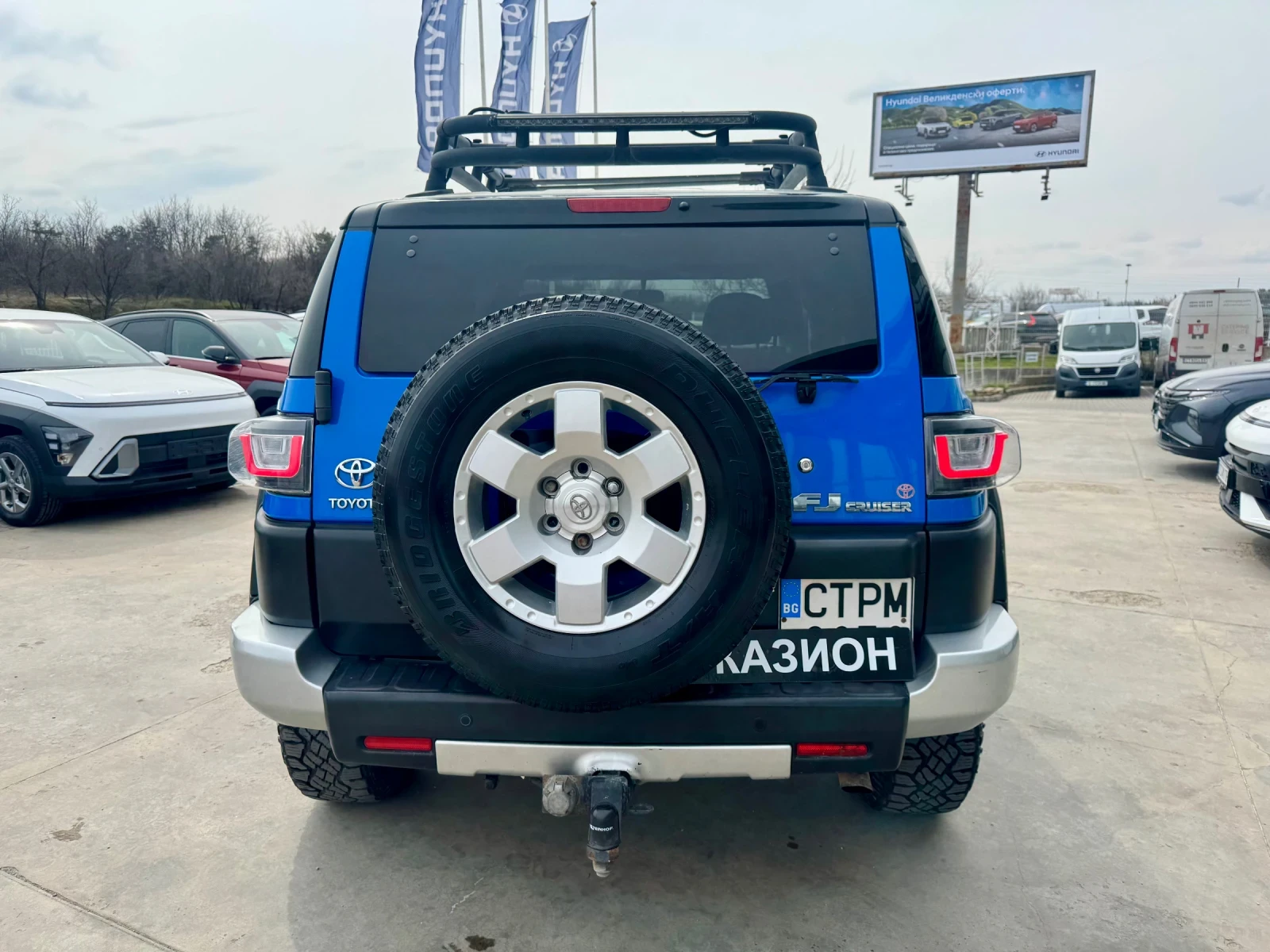 Toyota Fj cruiser Колата е в отлично състояние окачване EMU OLD MAN , снимка 5 - Автомобили и джипове - 53913660