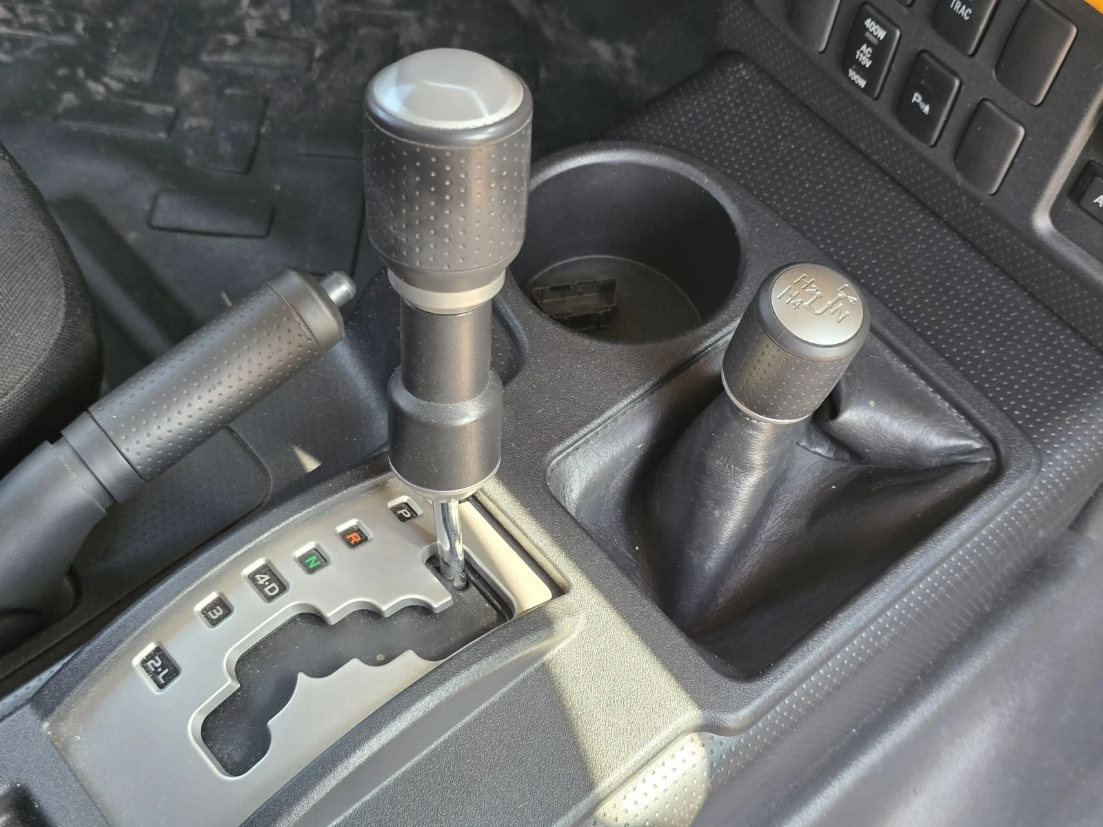 Toyota Fj cruiser 4.0Vvti/AVTOMAT, снимка 10 - Автомобили и джипове - 53977694