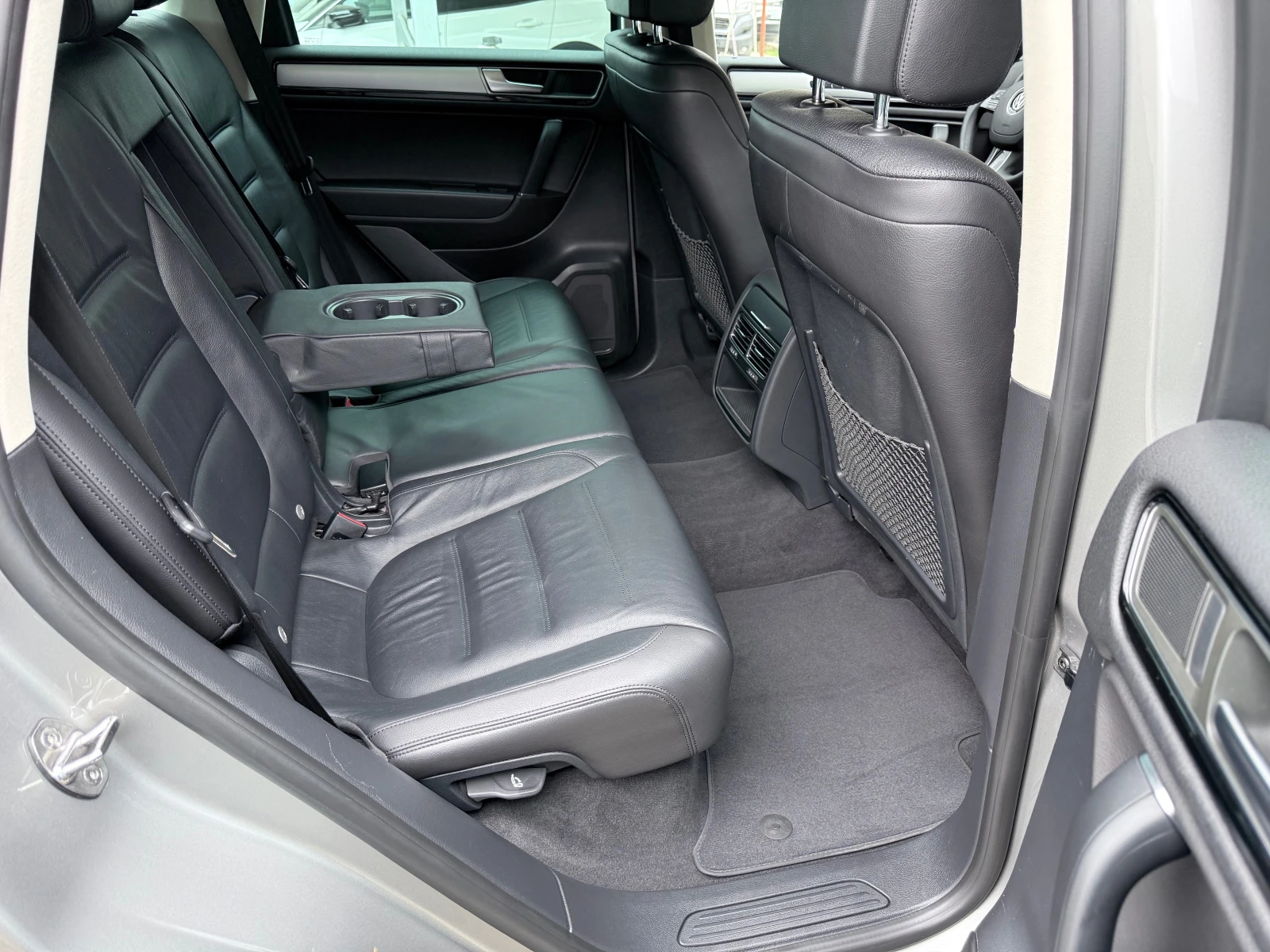 VW Touareg 3.0TDI-V6* Facelift* Full* 4X4* Euro6B* ������*  | Mobile.bg � ����������� 9