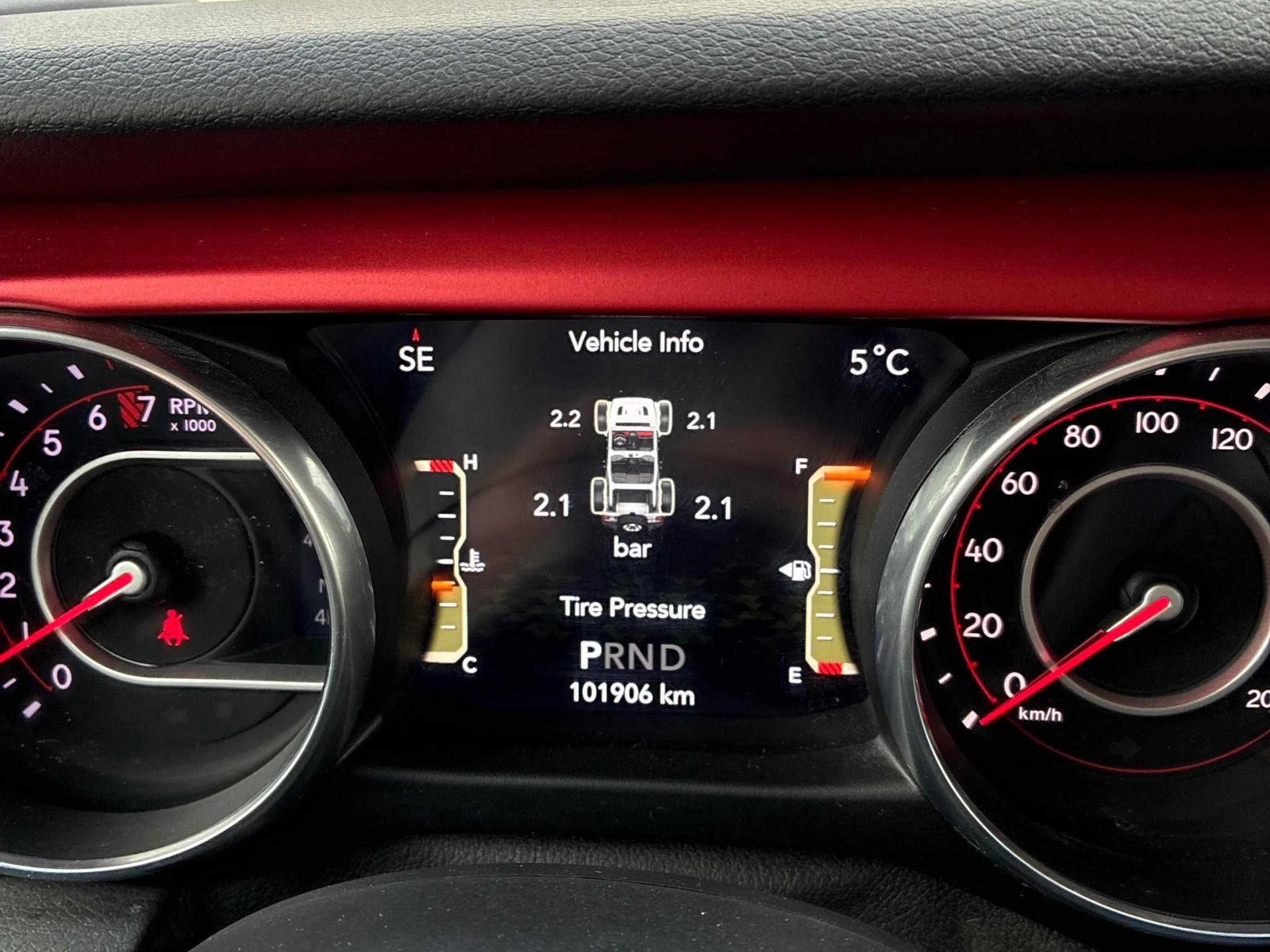 Jeep Avenger 3.6L 6cyl 4WD | Mobile.bg � ����������� 8