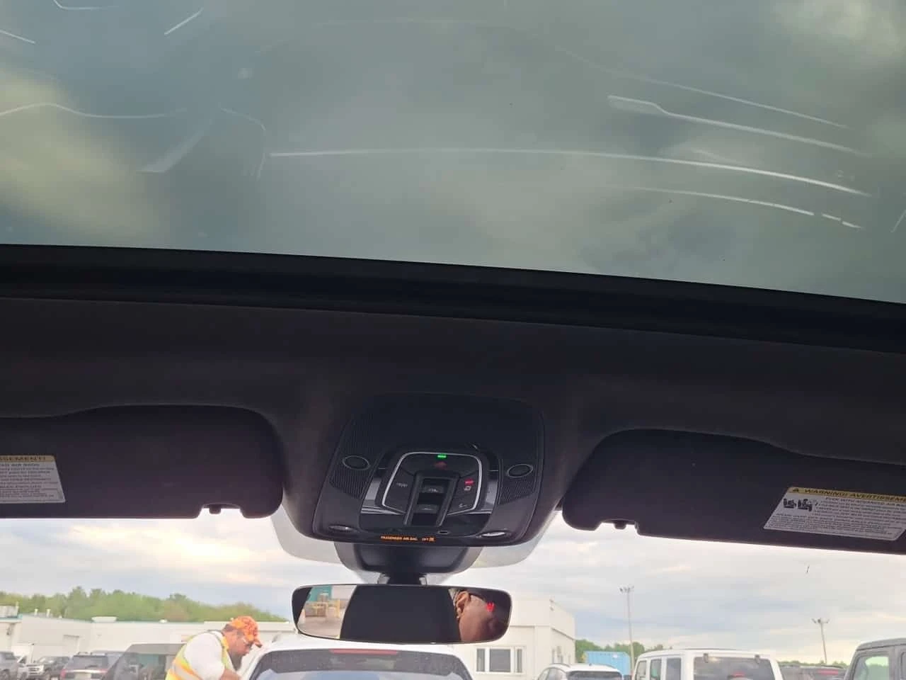 Audi Q7 * ДИСТРОНИК* 2 КЛЮЧА* ОБДУХВАНЕ* ПАНОРАМА* , снимка 13 - Автомобили и джипове - 54844614