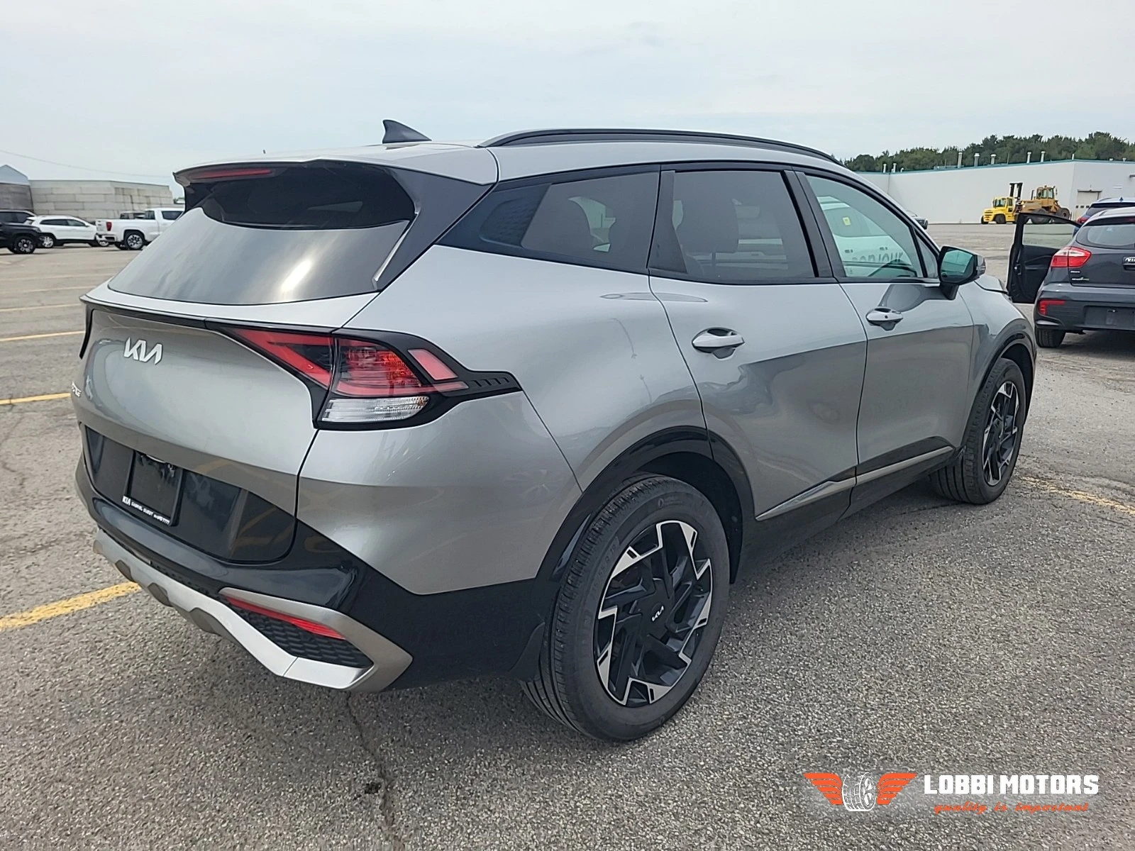 Kia Sportage, снимка 3 - Автомобили и джипове - 55954756