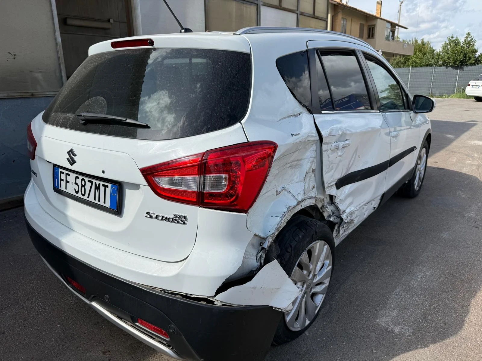 Suzuki SX4 S-Cross 90000км , снимка 5 - Автомобили и джипове - 56261641
