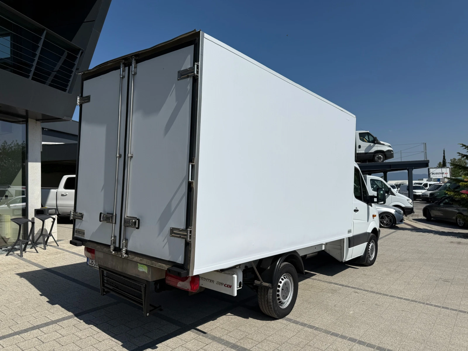 Mercedes-Benz Sprinter 319 CDI Хладилен + ток 3.86м. Клима  - изображение 8