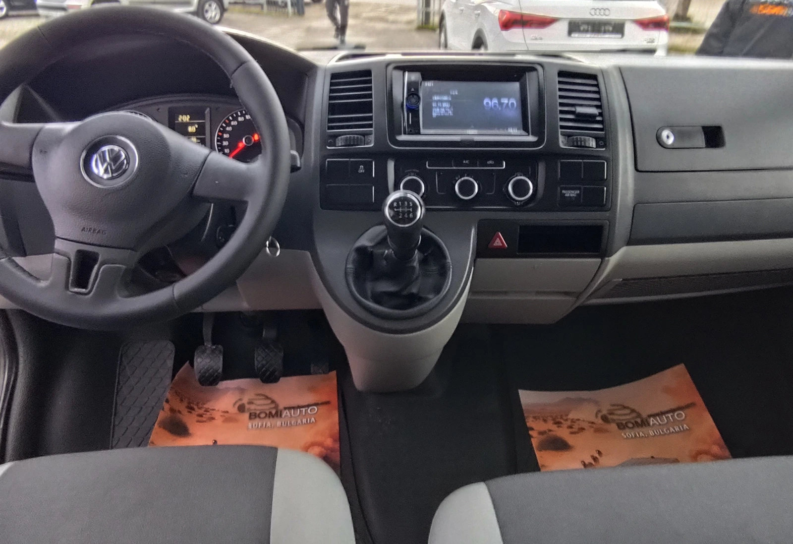 VW Transporter 2.0TDi* EURO5B* N1* 3 MECTA* , снимка 7 - Бусове и автобуси - 53971362