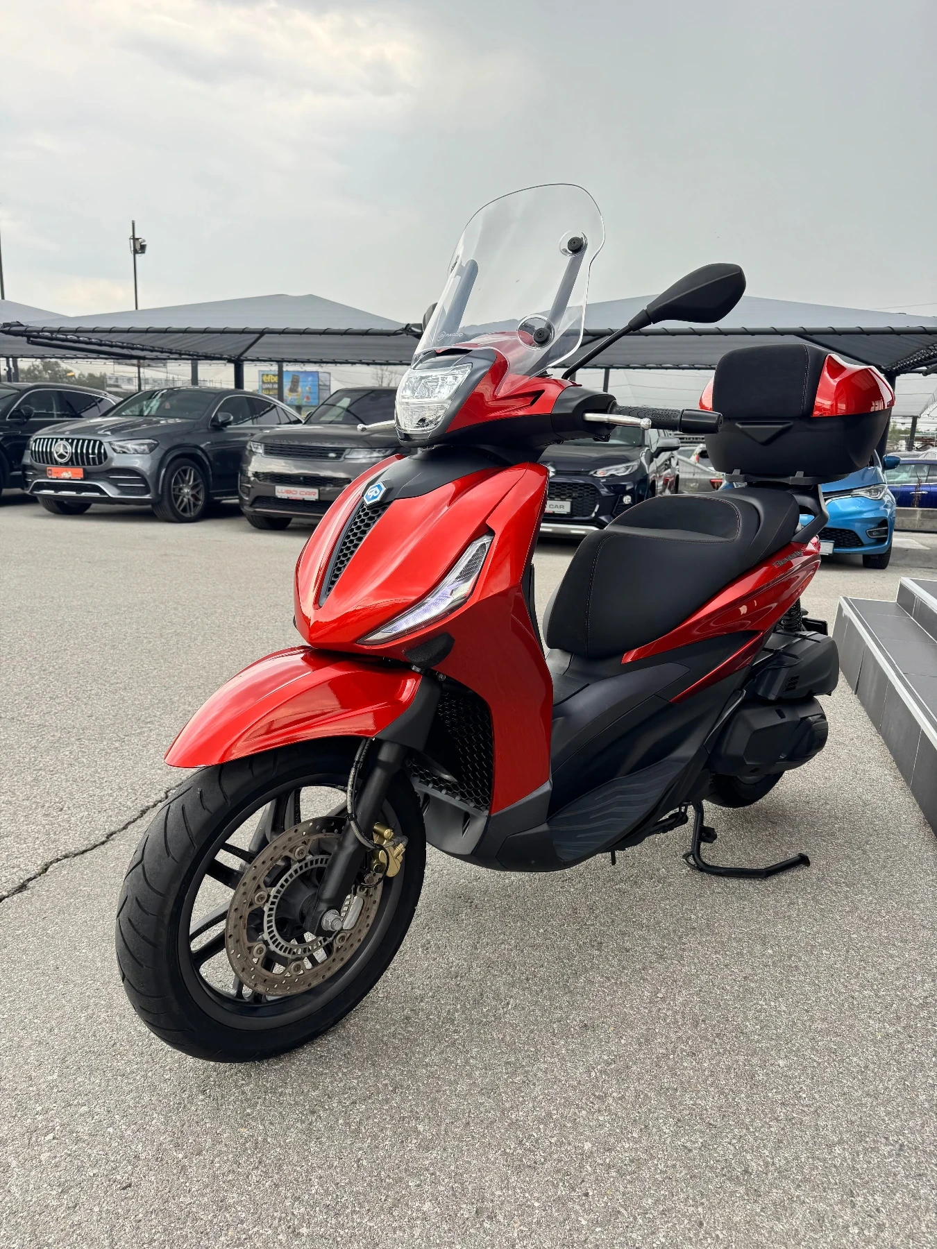 Piaggio Beverly S* 400HPE* ABS* TCS* KEYLESS* LED, снимка 6 - Мотоциклети и мототехника - 55326555