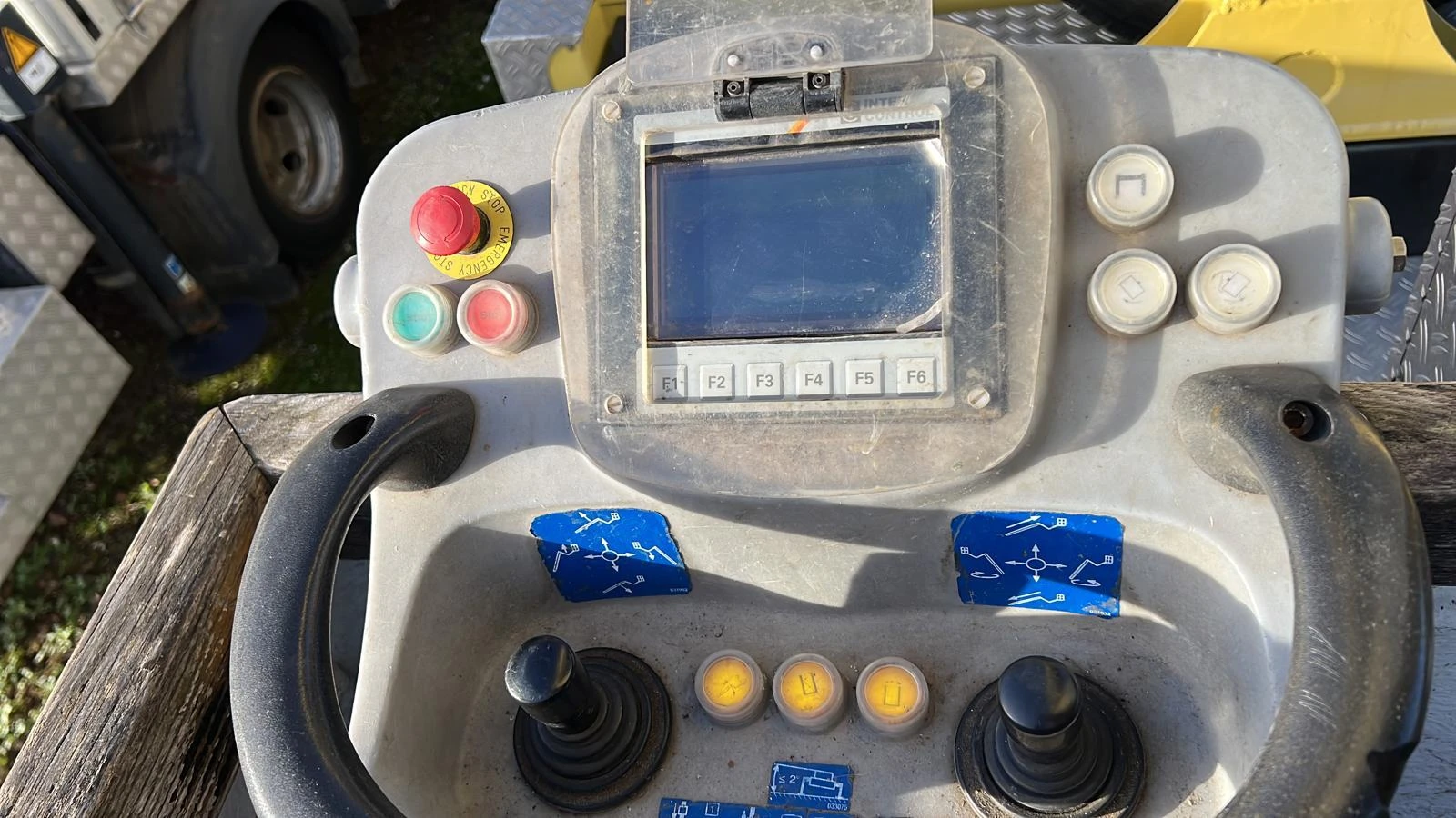 Автовишка Друга марка 23м 320кг Wumag WT230 - изображение 6