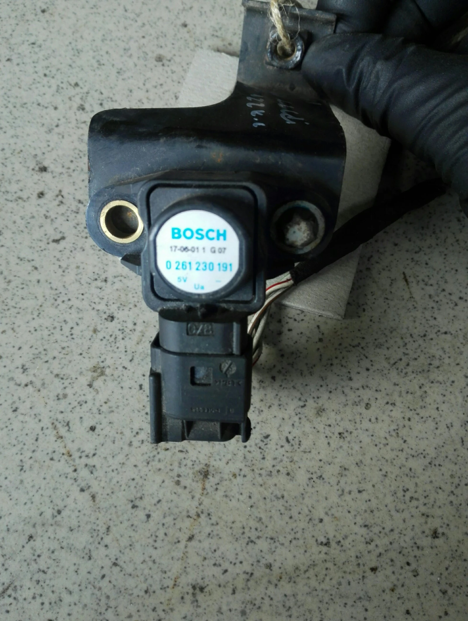 ��� ������ �������� ���� 2.2��� 00�. | Mobile.bg � ����������� 1