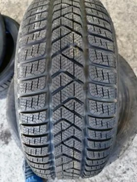 Гуми Зимни 225/50R17, снимка 1