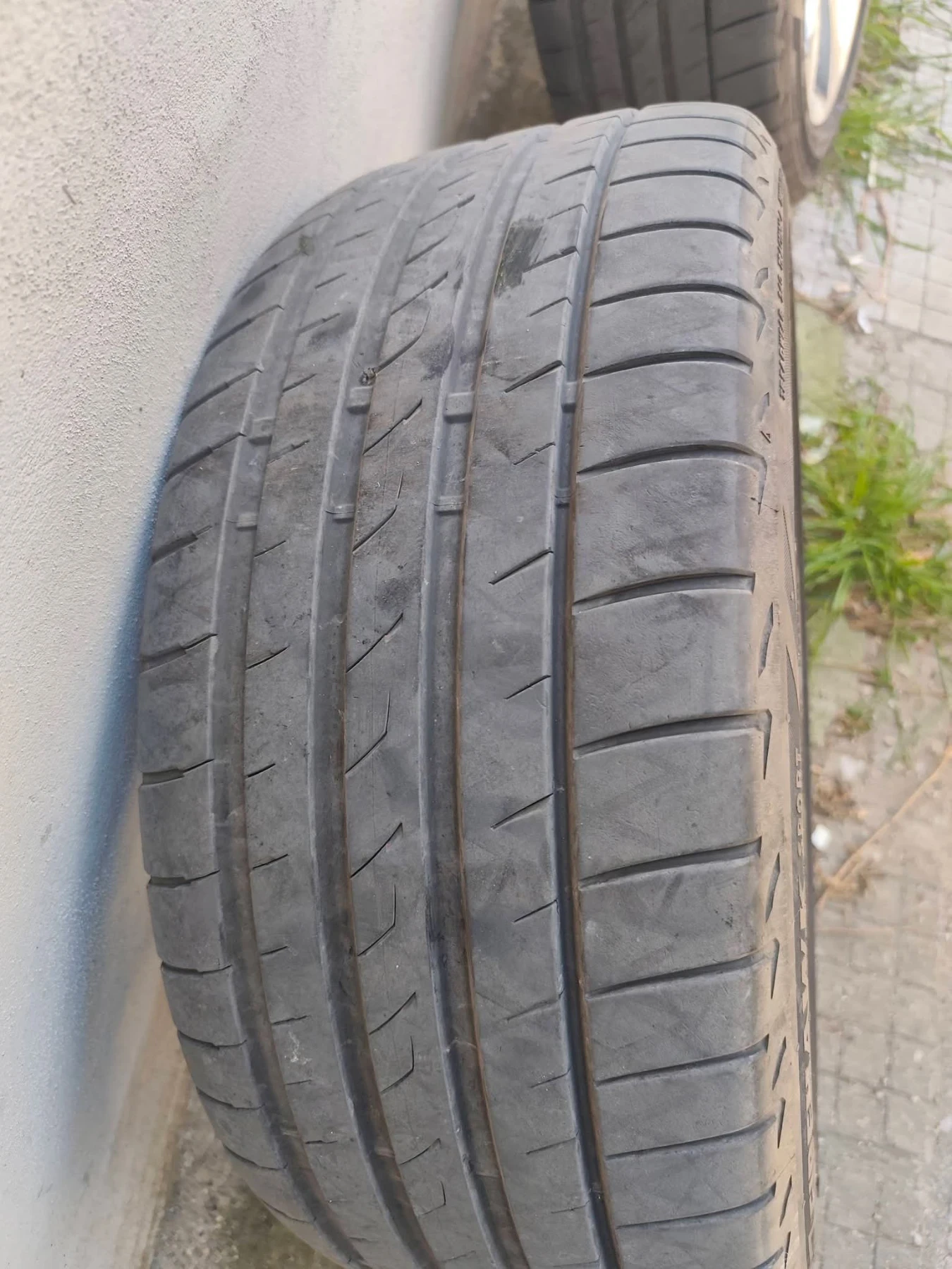 Гуми с джанти Firestone 225/45R18, снимка 2 - Гуми и джанти - 55241573