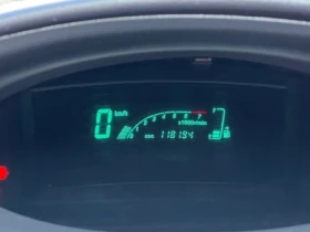 Toyota Yaris 1.0 VVTI, снимка 4