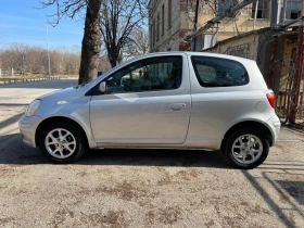 Toyota Yaris 1.0 VVTI, снимка 2