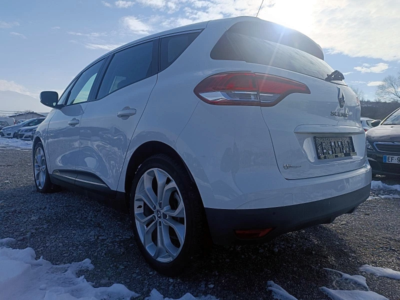 Renault Scenic euro 6, снимка 6 - Автомобили и джипове - 48234122