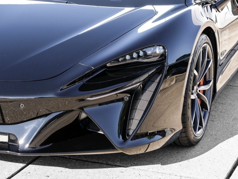 McLaren 720 S Artura = Performance= Black Pack Гаранция, снимка 12 - Автомобили и джипове - 45875518