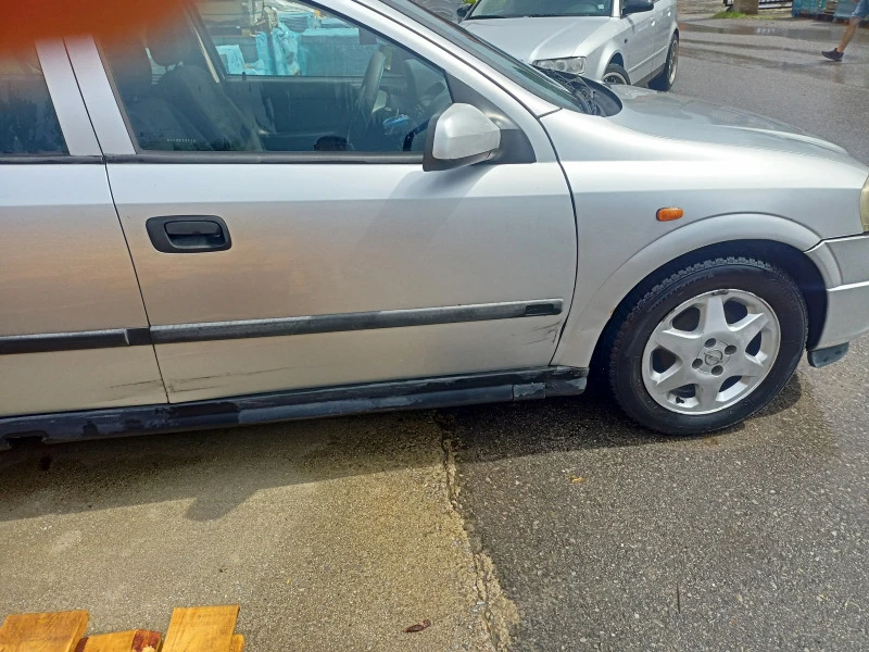 Opel Astra 1.4 16 i, снимка 4 - Автомобили и джипове - 47208637