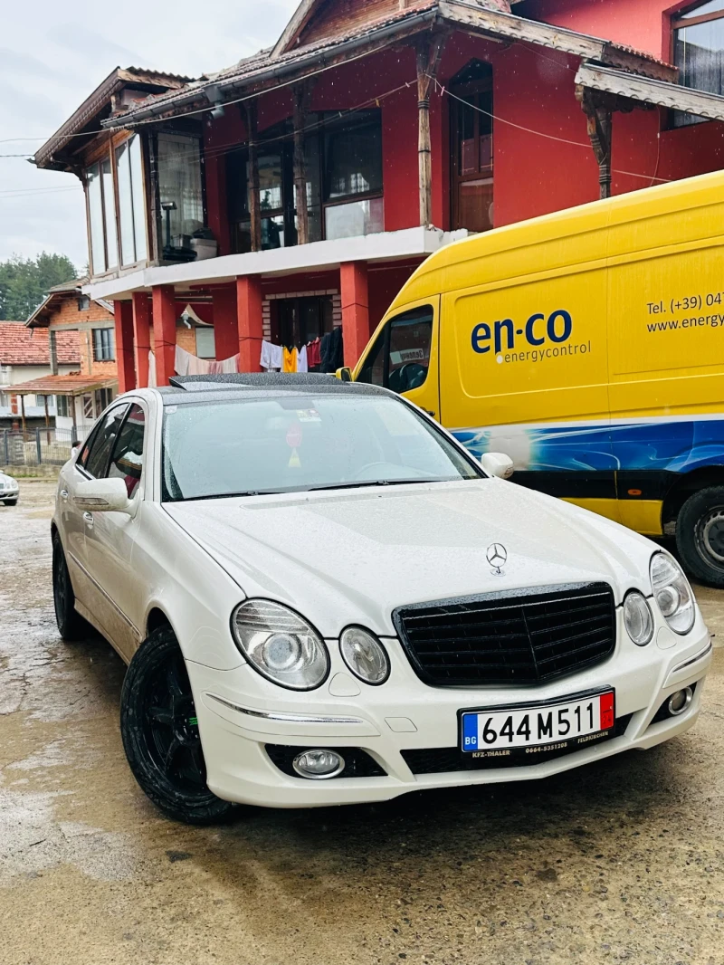 Mercedes-Benz E 320, снимка 3 - Автомобили и джипове - 48537755