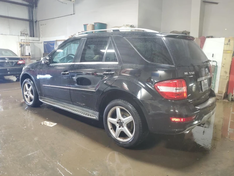 Mercedes-Benz ML 550 4MATIC/КАМЕРА/ПАМЕТ/NAVI/ПОДГРЕВ, снимка 5 - Автомобили и джипове - 49608354