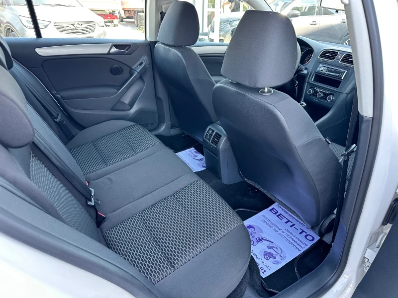 VW Golf 1.6.i+ Gaz-Bifuel, снимка 12 - Автомобили и джипове - 51374887