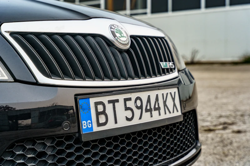 Skoda Octavia 2.0 TDi VRS, снимка 4 - Автомобили и джипове - 52665318