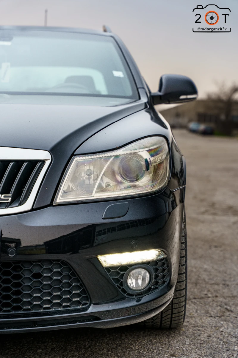 Skoda Octavia 2.0 TDi VRS, снимка 3 - Автомобили и джипове - 52665318
