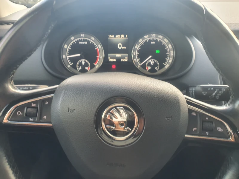 Skoda Octavia 1.5TSI, снимка 15 - Автомобили и джипове - 52832871