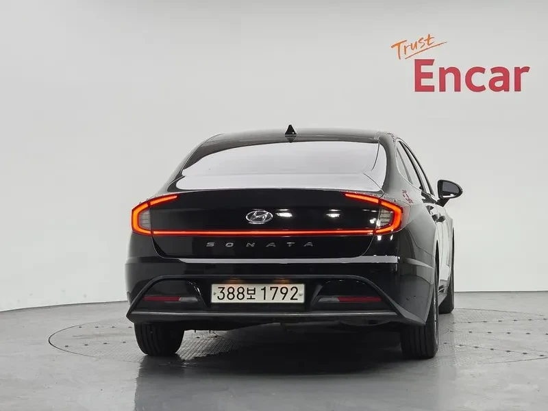 Hyundai Sonata 2.0 - САМО 30% АВАНС, снимка 8 - Автомобили и джипове - 55940407