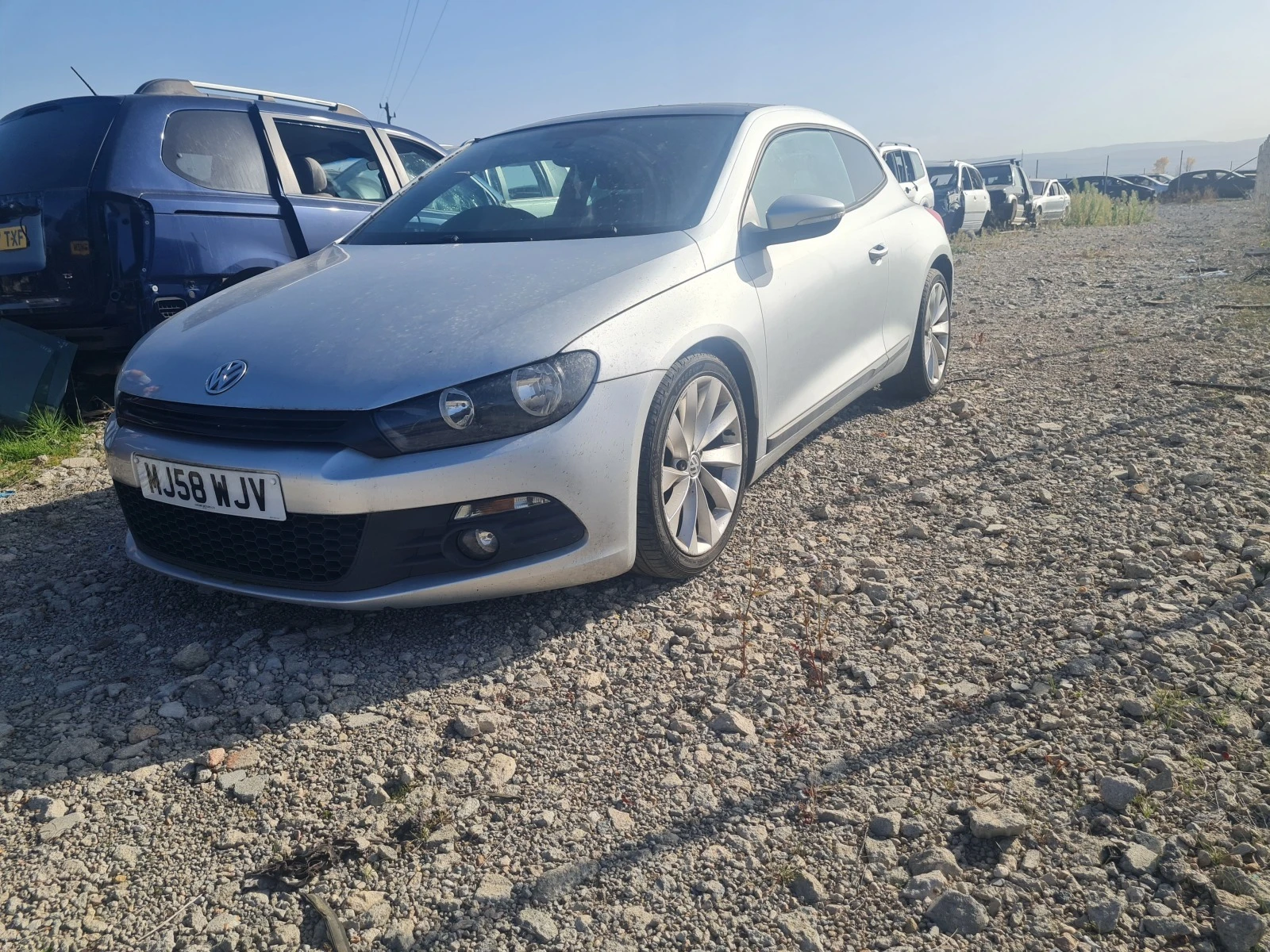 VW Scirocco 2.0 tsi - изображение 3