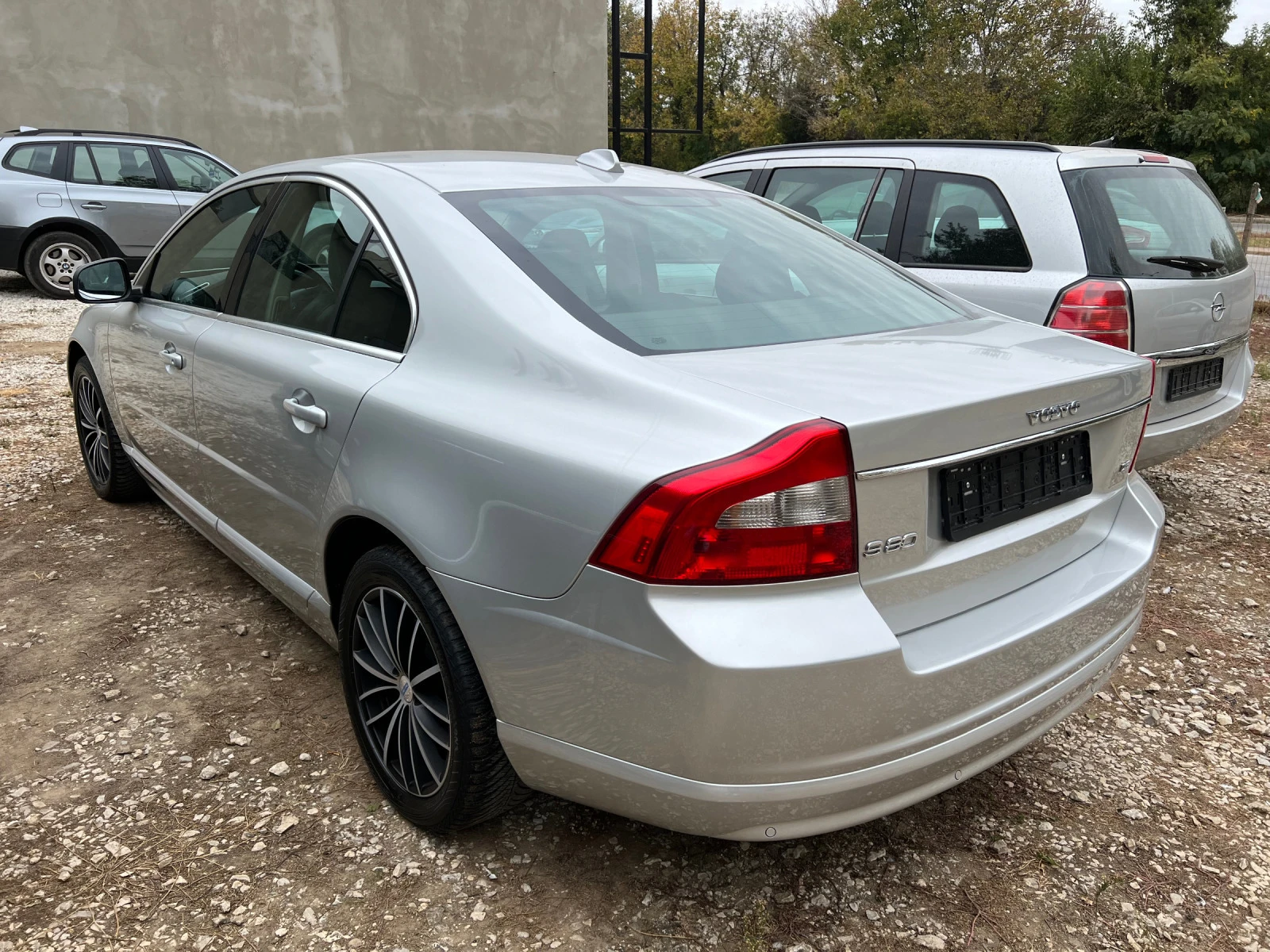 Volvo S80 2.4d - изображение 8