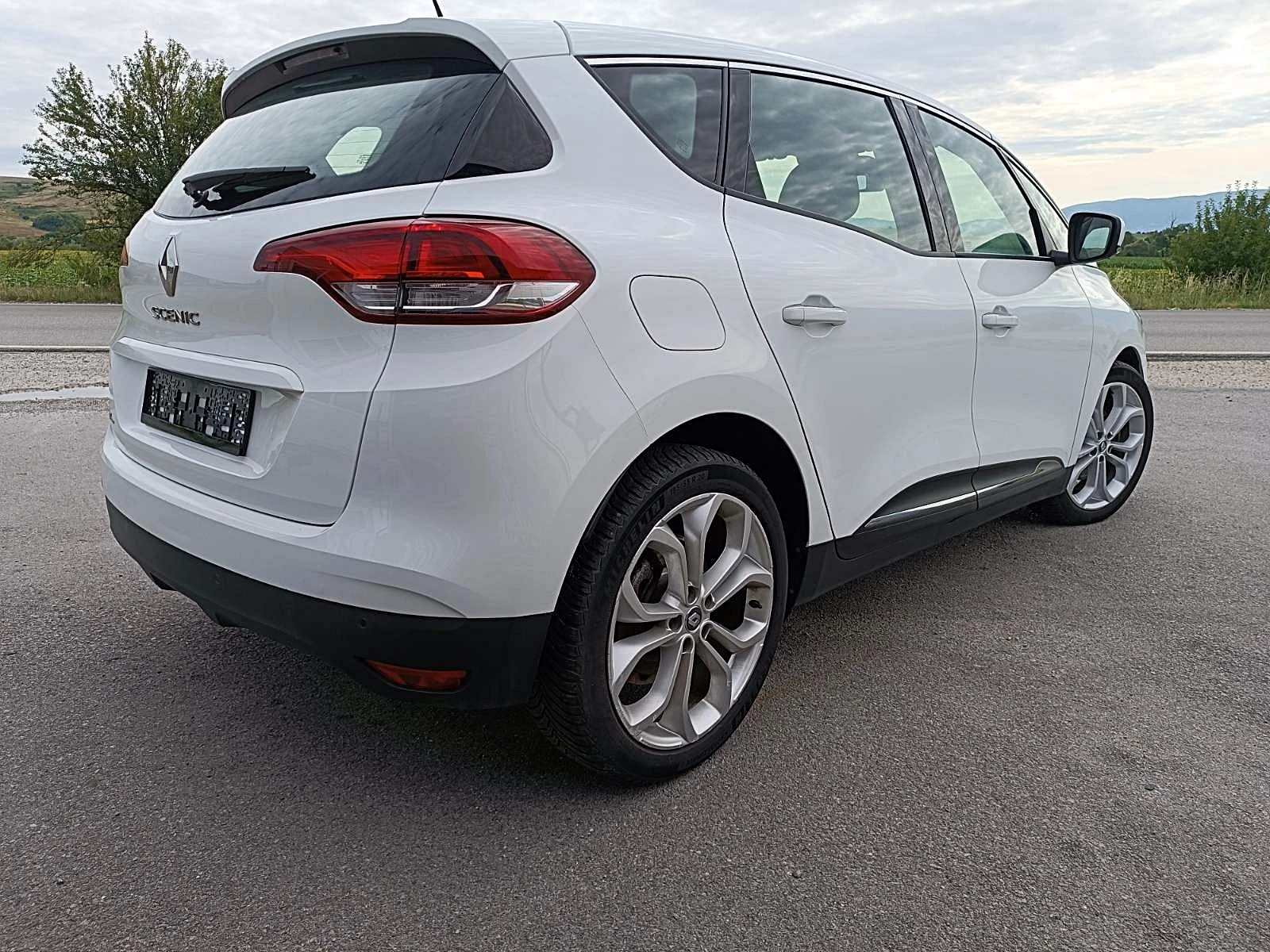 Renault Scenic euro 6 - изображение 4